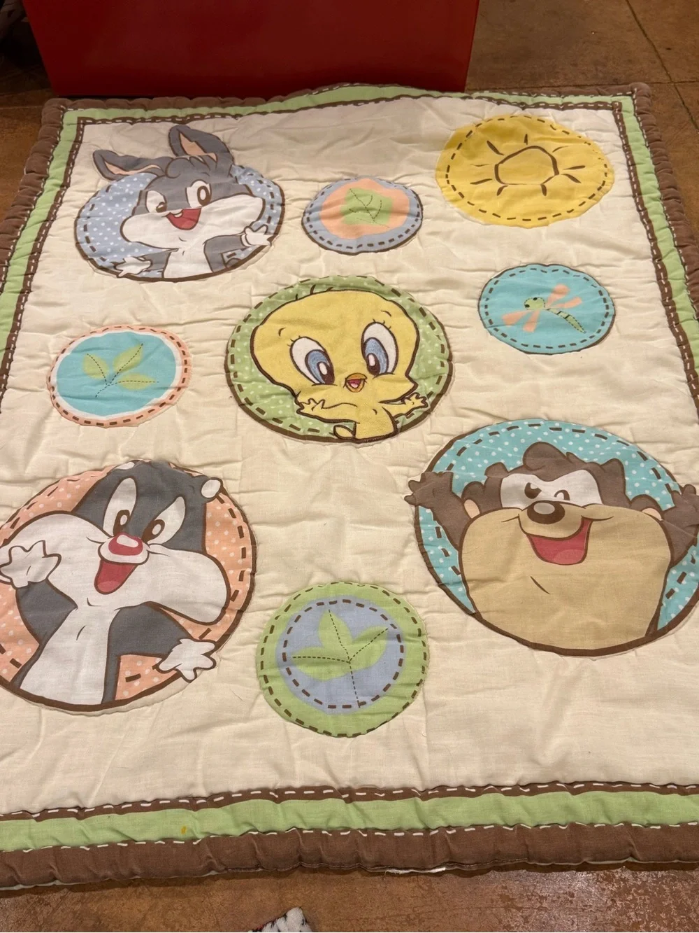 Looney Tunes Crib Comforter Blanket 39 x 31 Vintage Baby Bugs Tweety Taz Cat